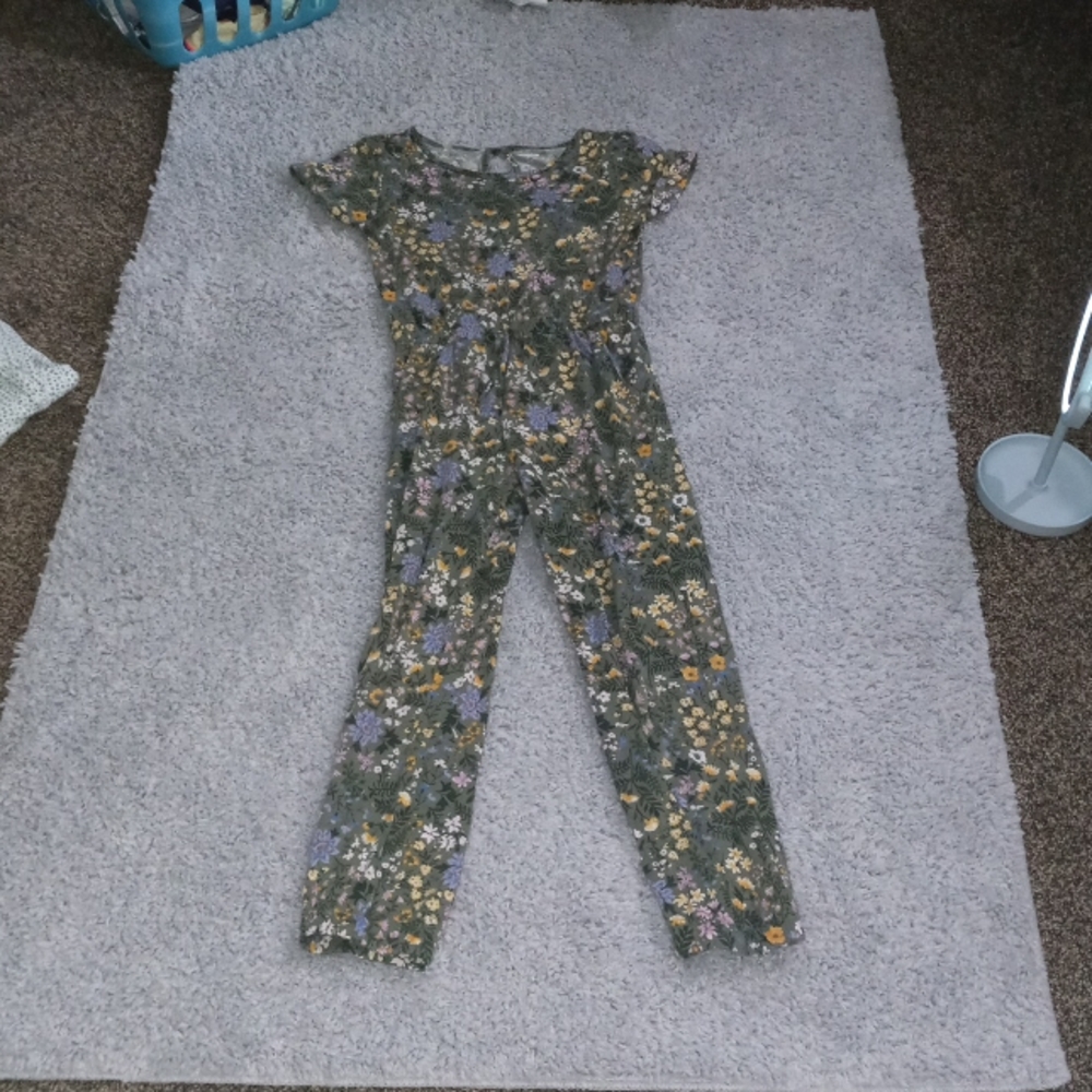 Old Navy: M (8), Green with Pink, White, Yellow, and Purple Flowers/Plants